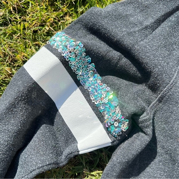 Victoria’s Secret Supermodel Essential Bling Sequin Zip Hoodie Collector Med GUC - Picture 8 of 14